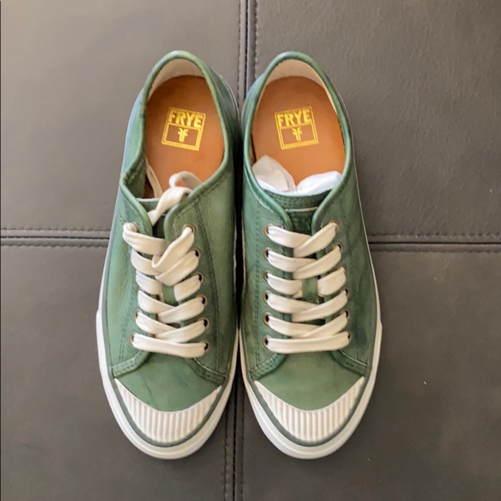 Frye Betty Low Lace Sneakers-Olive